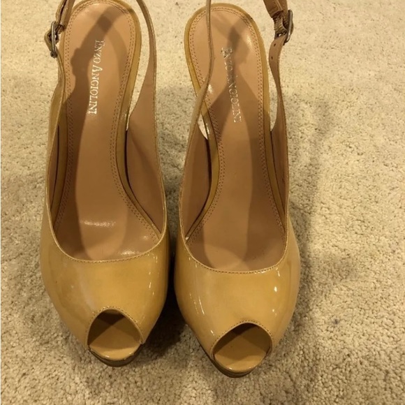 ENZO ANGIOLINI  9 PATENT LEATHER Wood Heel - Picture 2 of 9